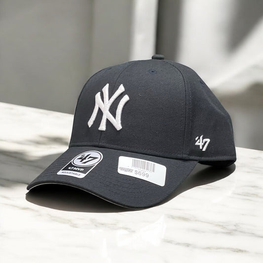 47BRAND NEW YORK YANKEES BLACK & WHITE