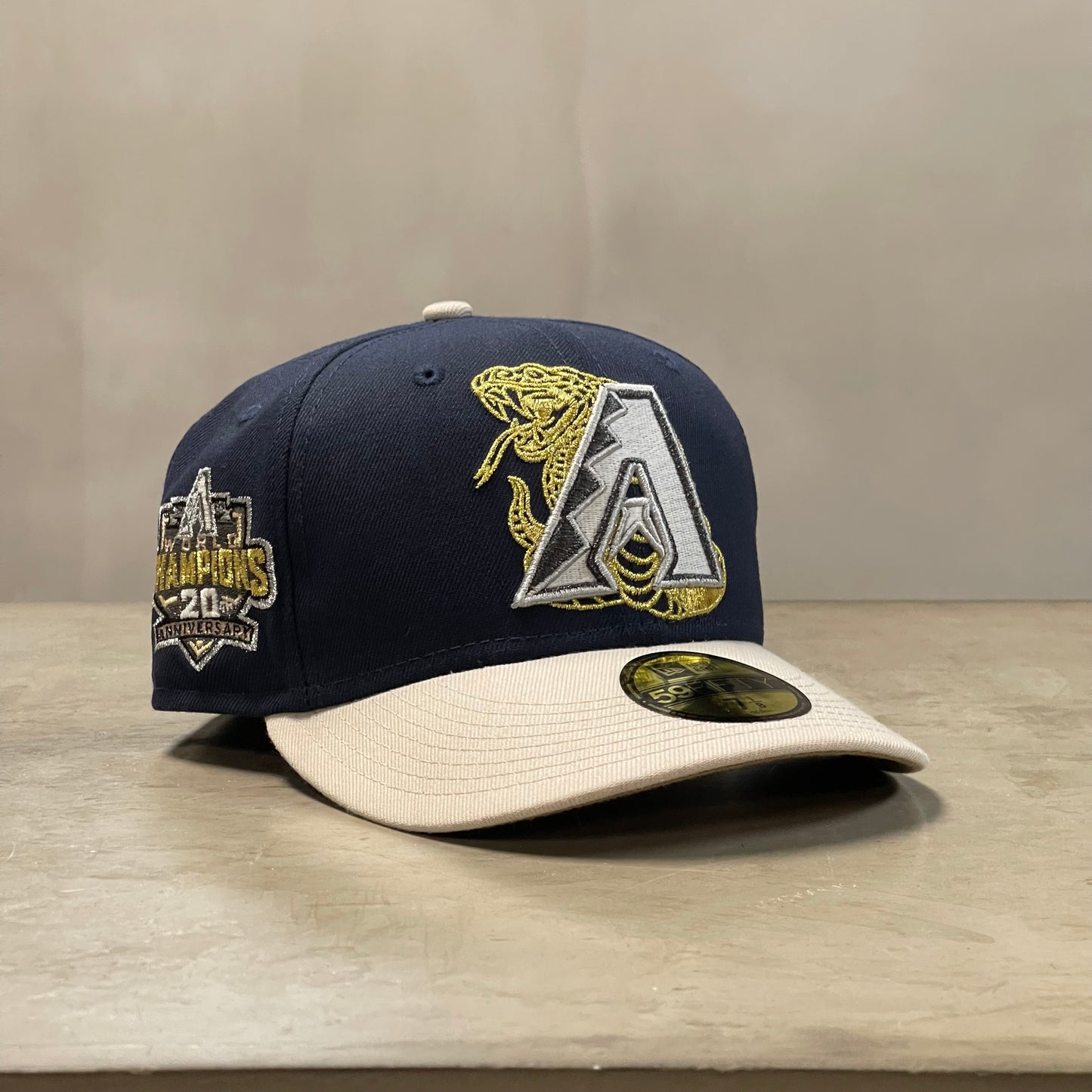 ARIZONA DIAMONDBACKS WORLD CHAMPIONS ANNIVERSARY EXCLUSIVA