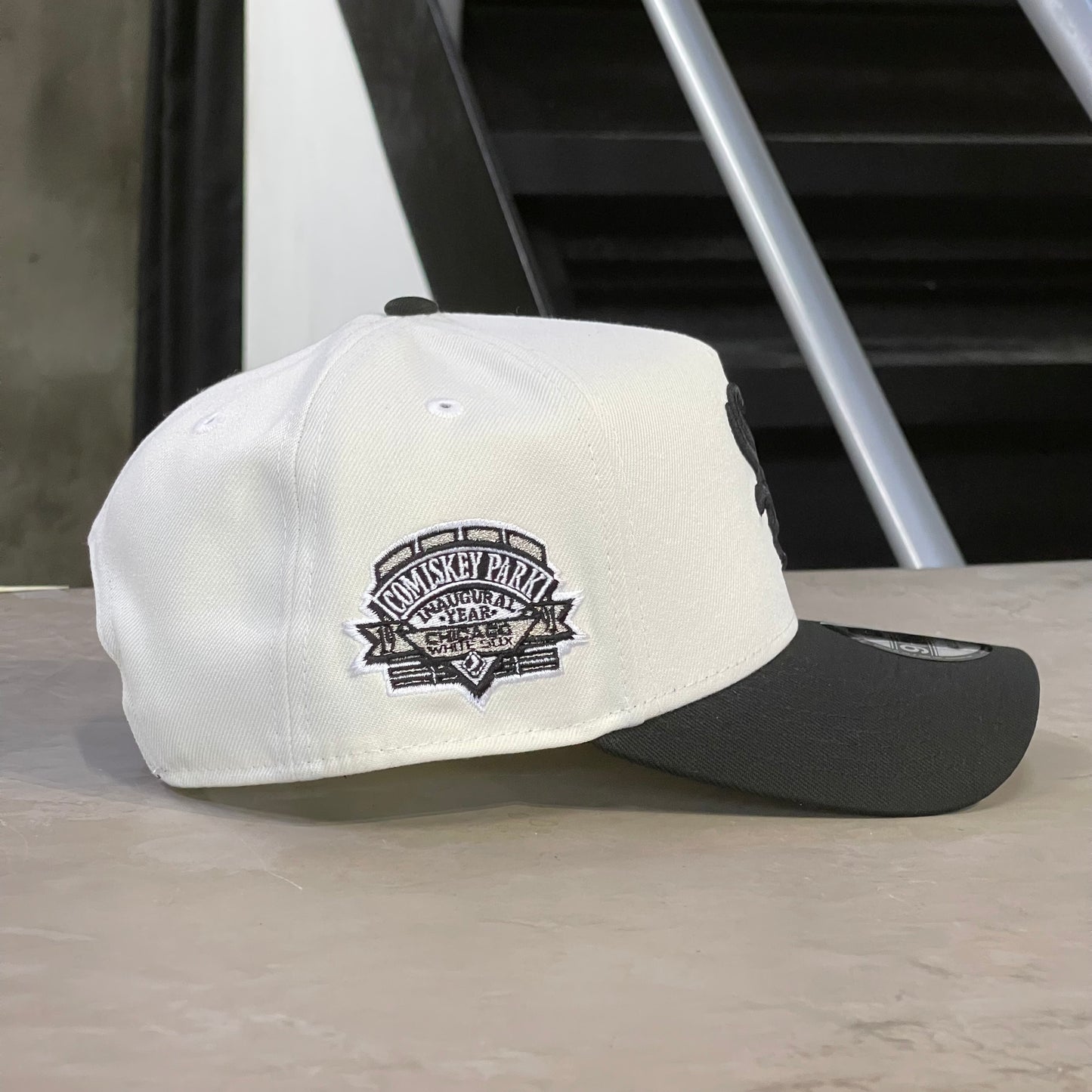 CHICAGO WHITE SOX COMISKEY PARK OFF WHITE 9FORTY