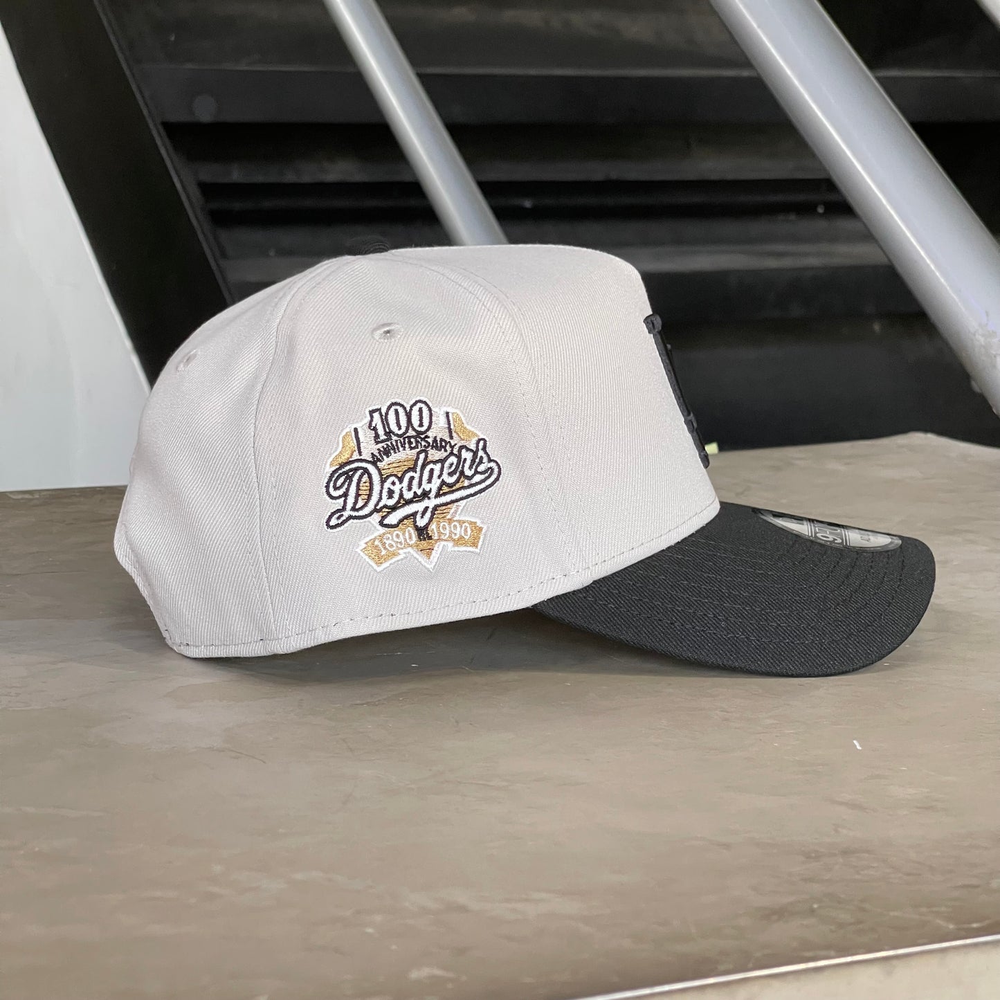 LOS ÁNGELES DODGERS 100 ANNIVERSARY 9FORTY AJUSTABLE