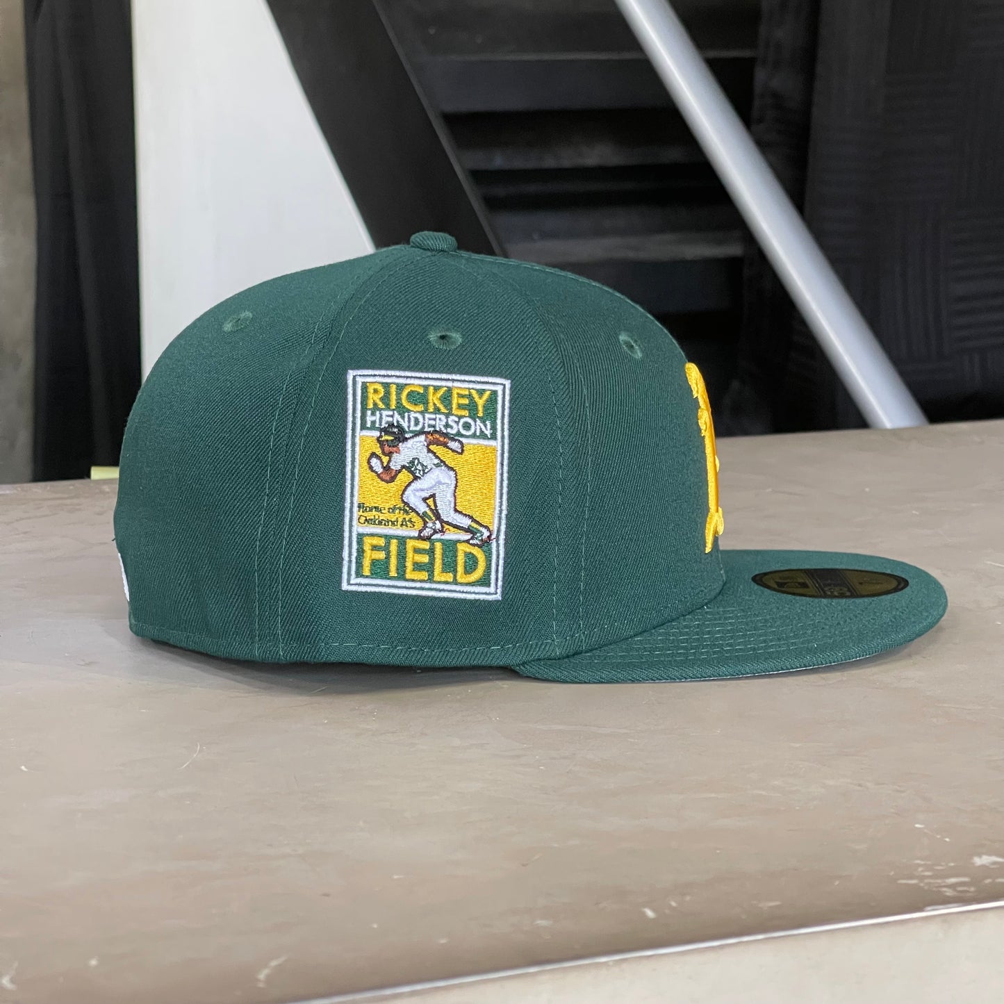 OAKLAND ATHLETICS RICKEY HENDERSOK FIELD EXCLUSIVA