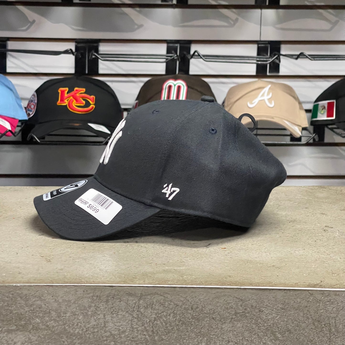 47BRAND NEW YORK YANKEES BLACK & WHITE