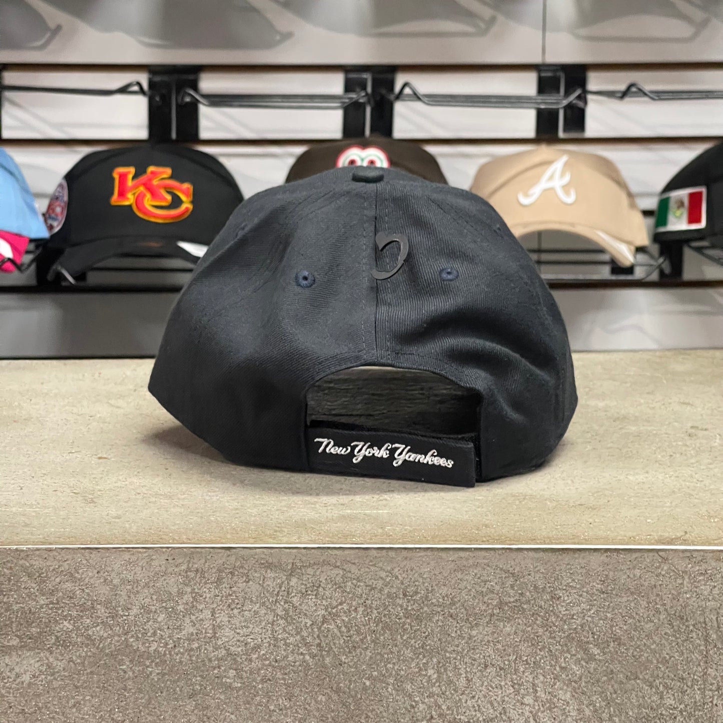 47BRAND NEW YORK YANKEES BLACK & WHITE