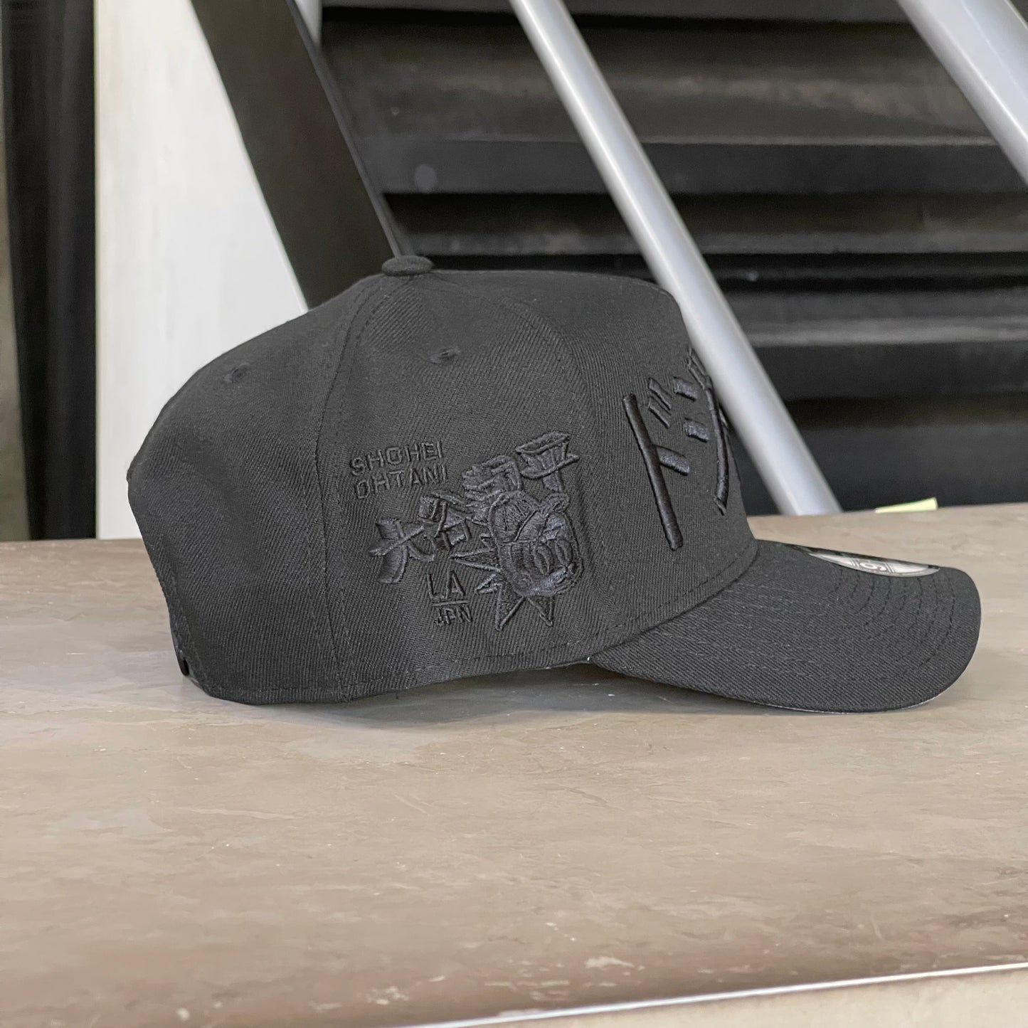 LA DODGERS KANJI OHTANI BLACKOUT 9FORTY AJUSTABLE