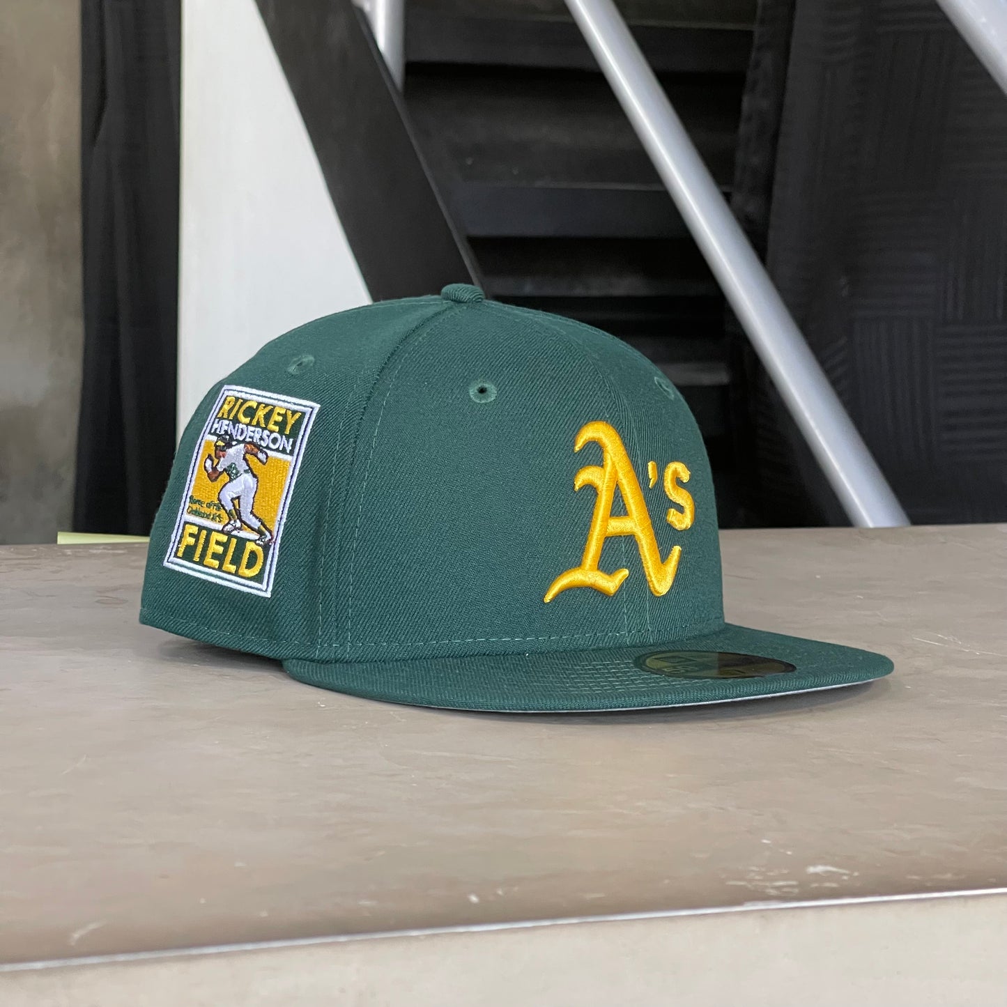 OAKLAND ATHLETICS RICKEY HENDERSOK FIELD EXCLUSIVA