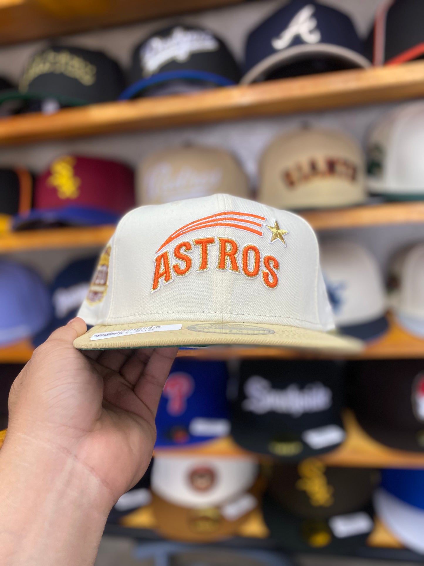 ASTROS 50TH ANNIVERSARY EXCLUSIVA