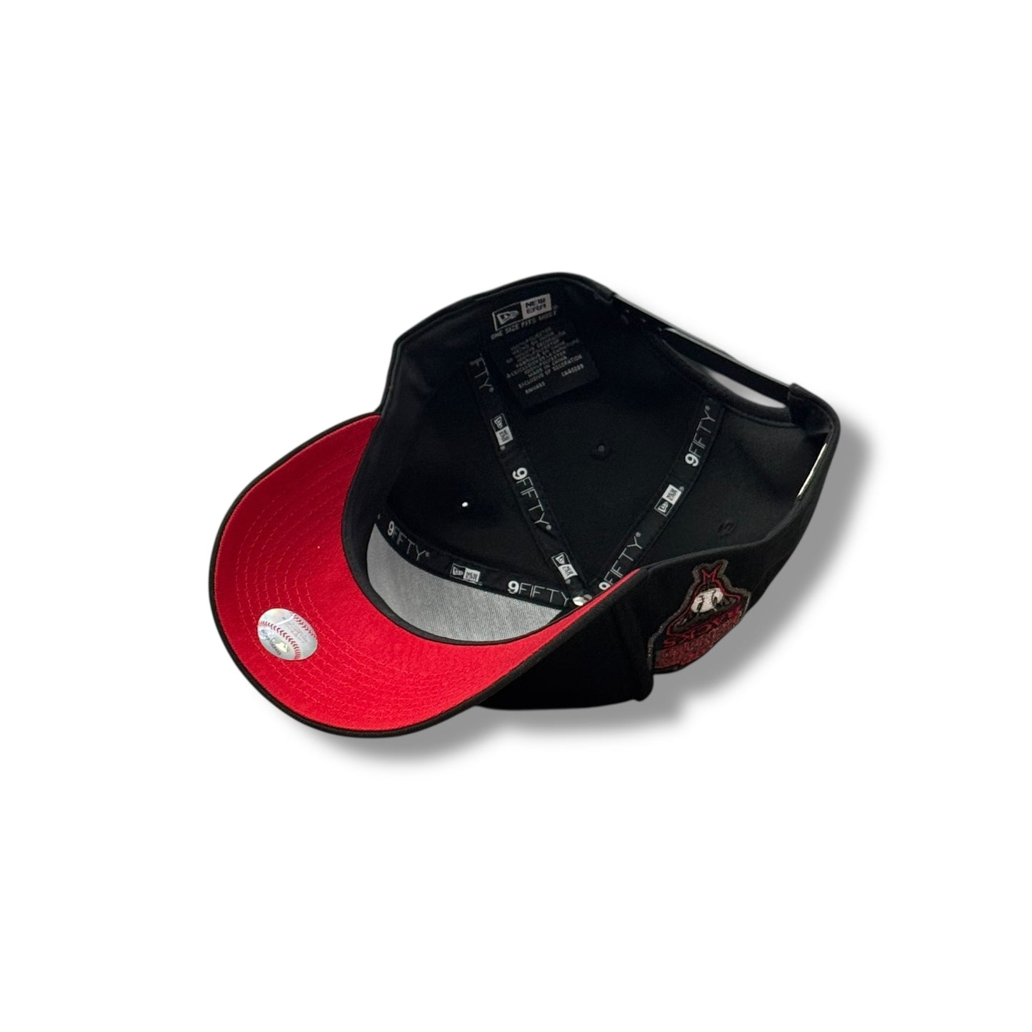 ARIZONA DIAMONDBACKS BLACKOUT UV ROJO A-FRAME AJUSTABLE