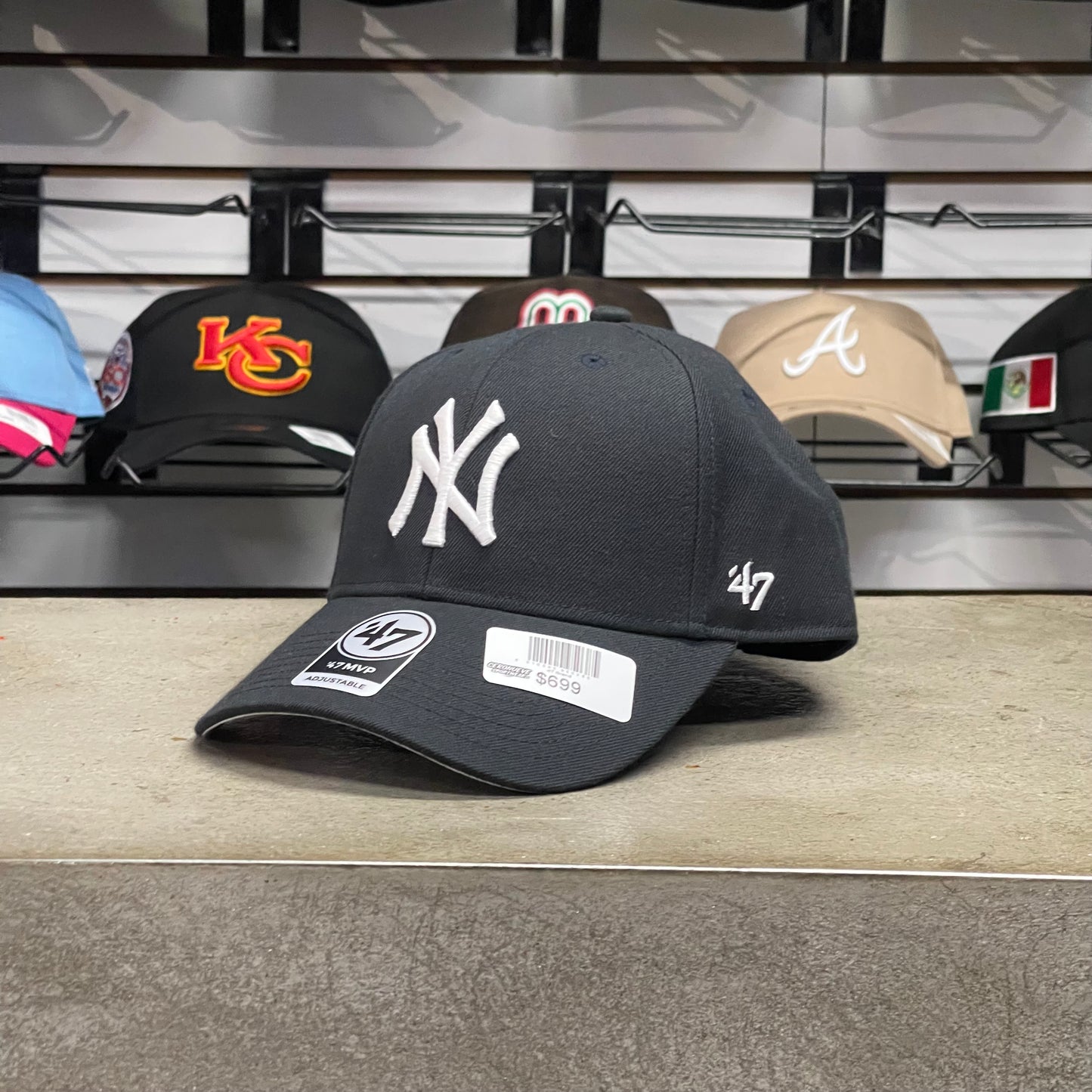 47BRAND NEW YORK YANKEES BLACK & WHITE