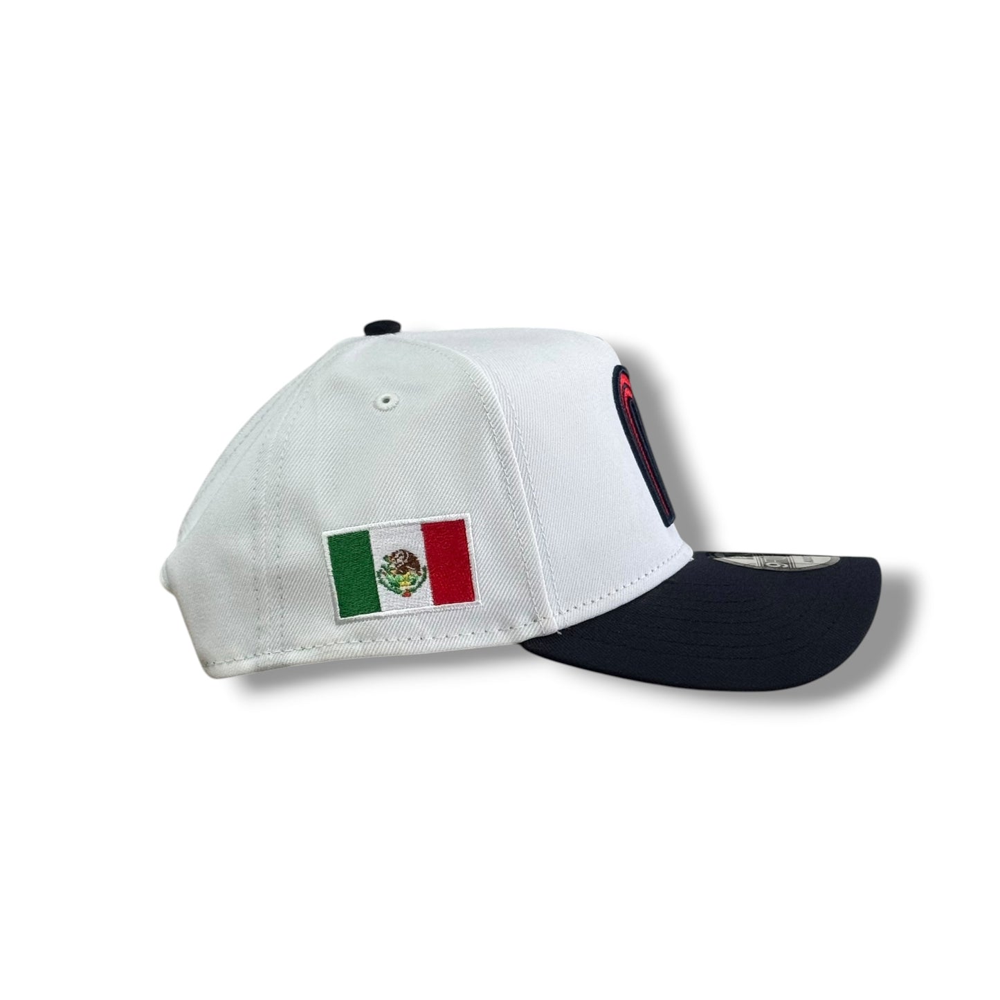 MÉXICO OFF WHITE NAVY 9FORTY AJUSTABLE