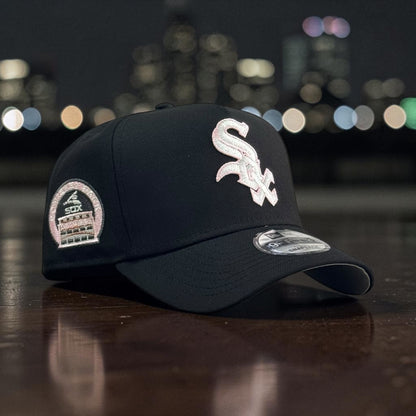 CHICAGO WHITE SOX BLACK PINK A-FRAME AJUSTABLE