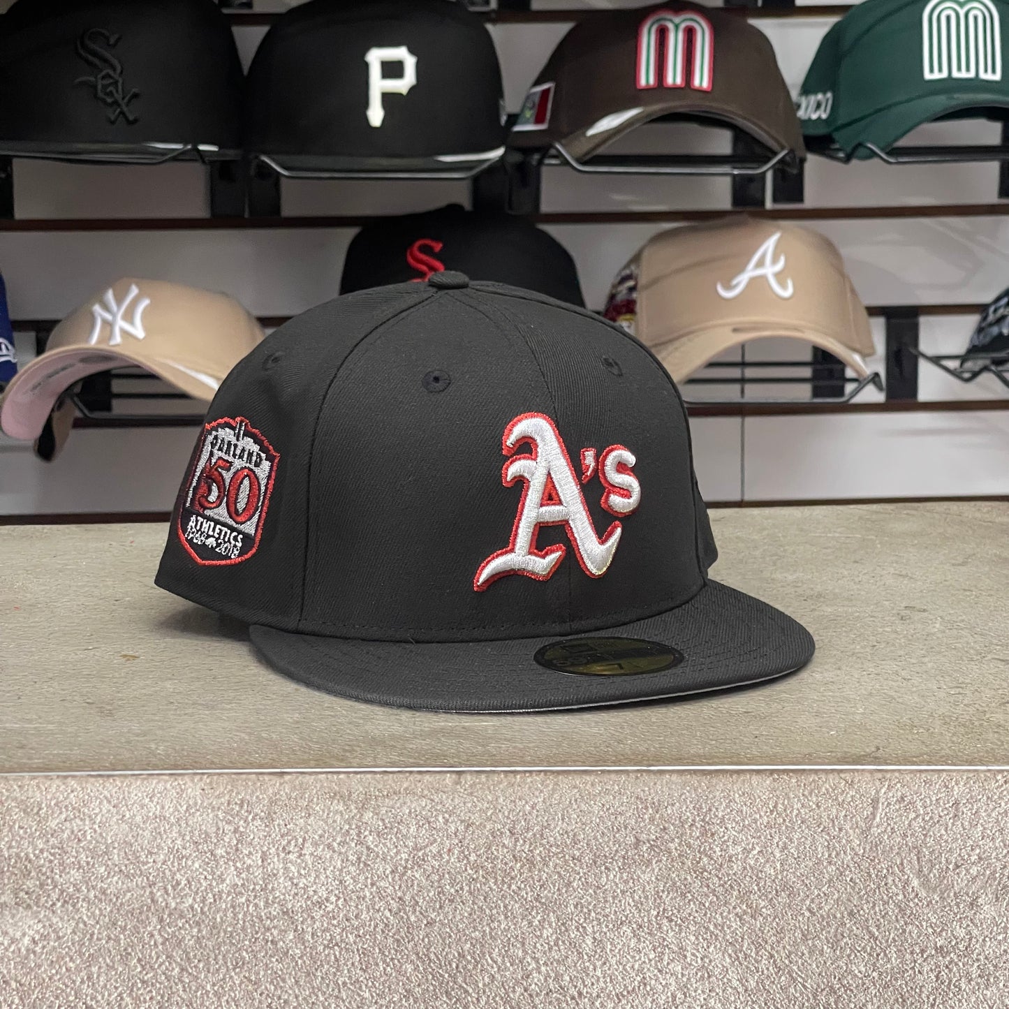 OAKLAND ATHLETICS 50 YEARS EXCLUSIVA