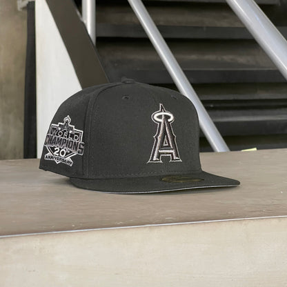 ANAHEIM ANGELS 2002 WORLD CHAMPIONS 20 ANNIVERSARY EXCLUSIVA