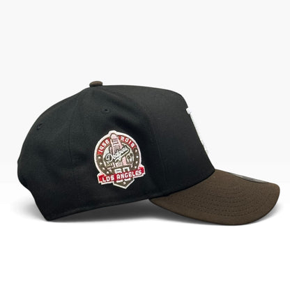 LOS ANGELES DODGERS NEGRO Y CAFÉ A FRAME AJUSTABLE