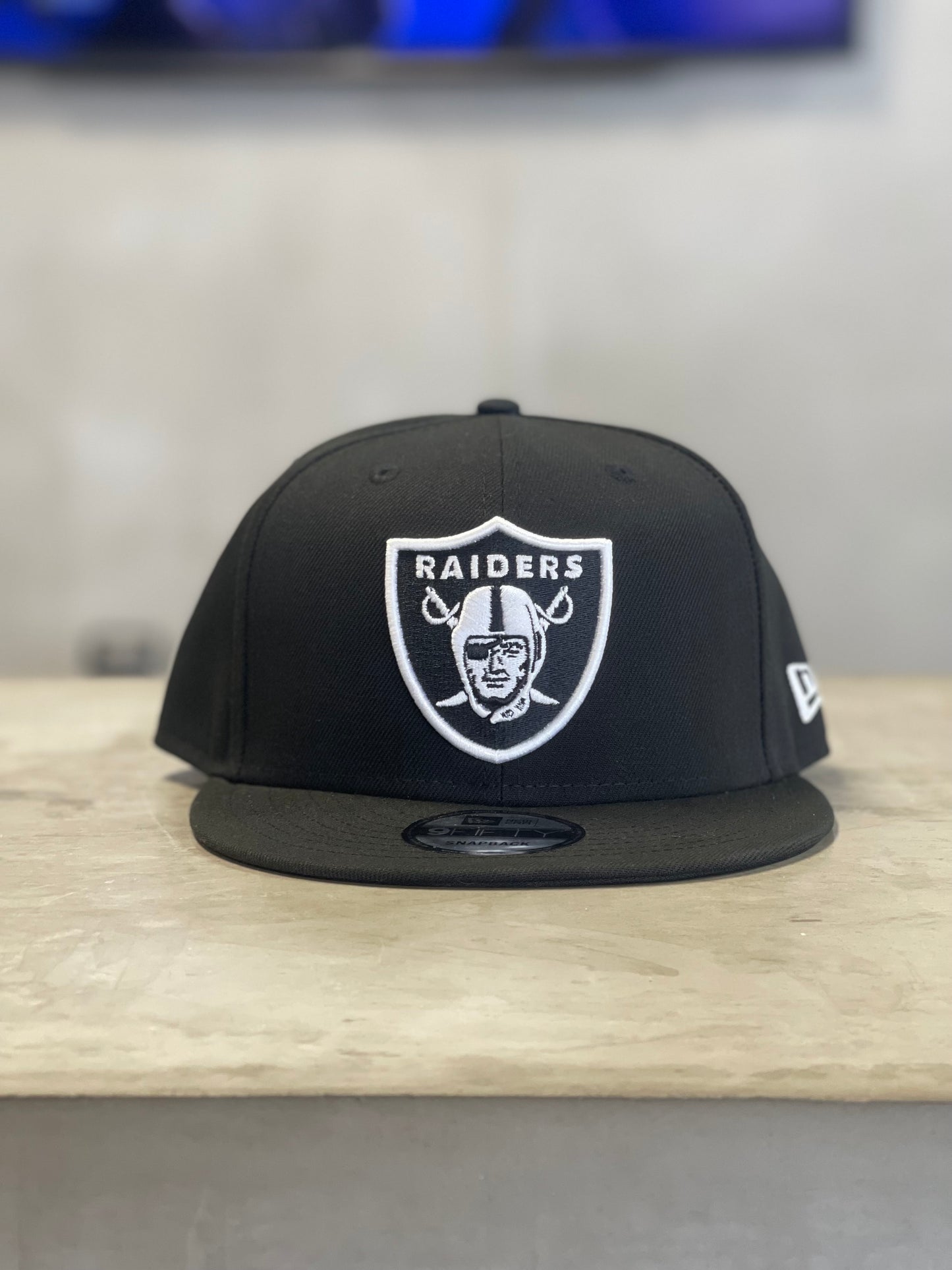 RAIDERS BLACK & WHITE CLÁSICA