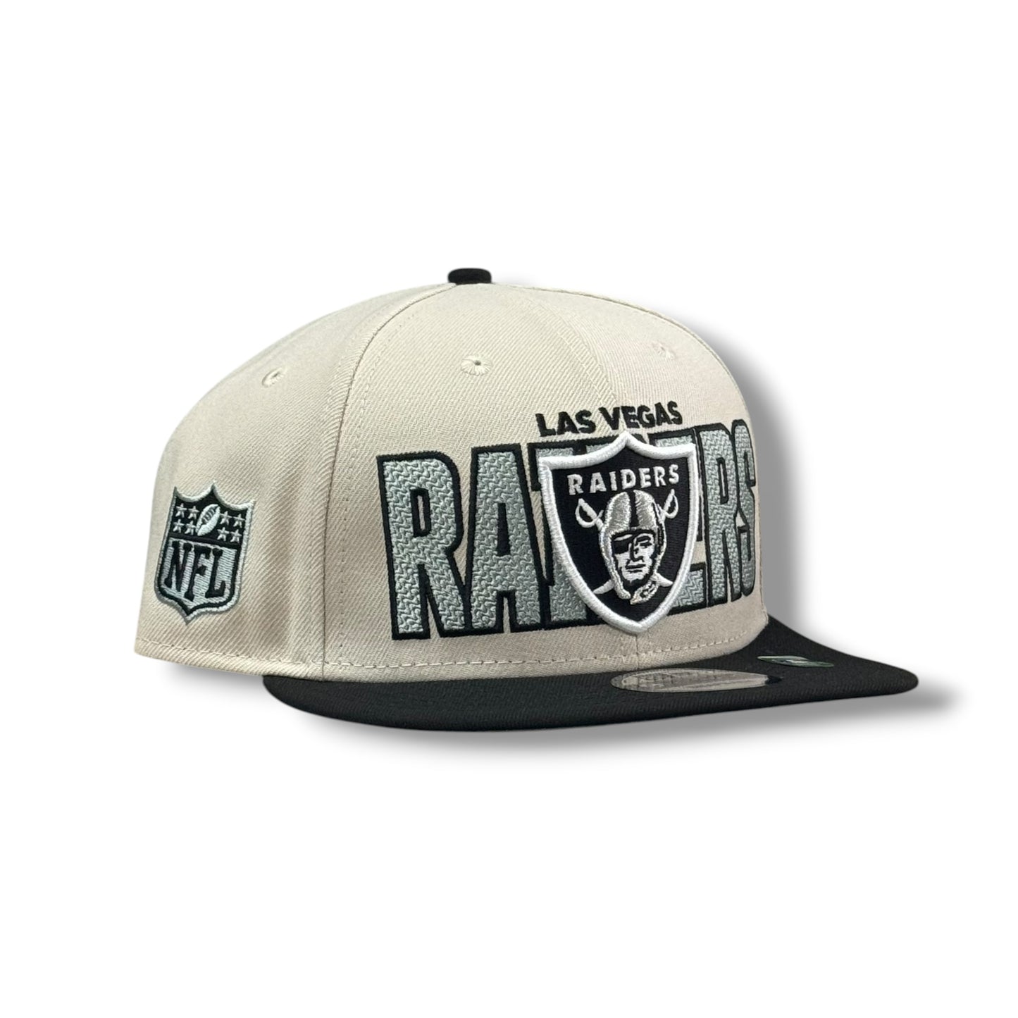 LAS VEGAS RAIDERS OFF WHITE NFL AJUSTABLE