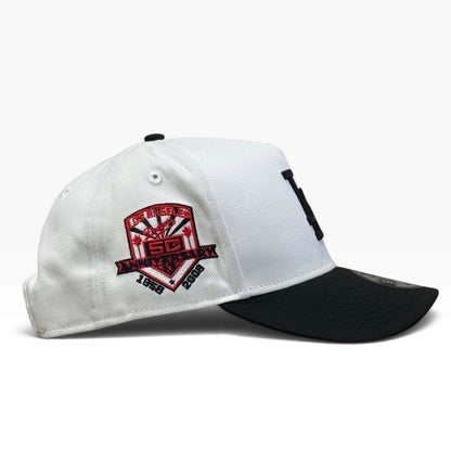 LOS ANGELES DODGERS 50 ANNIVERSARY BLANCA CON NEGRO A FRAME AJUSTABLE