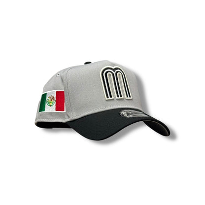 MÉXICO 2026 WBC GRIS Y NEGRO 9FORTY AJUSTABLE