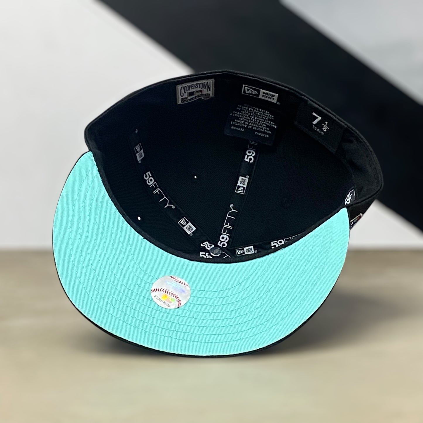 NEW YORK YANKEES 1999 MINT WORLD SERIES