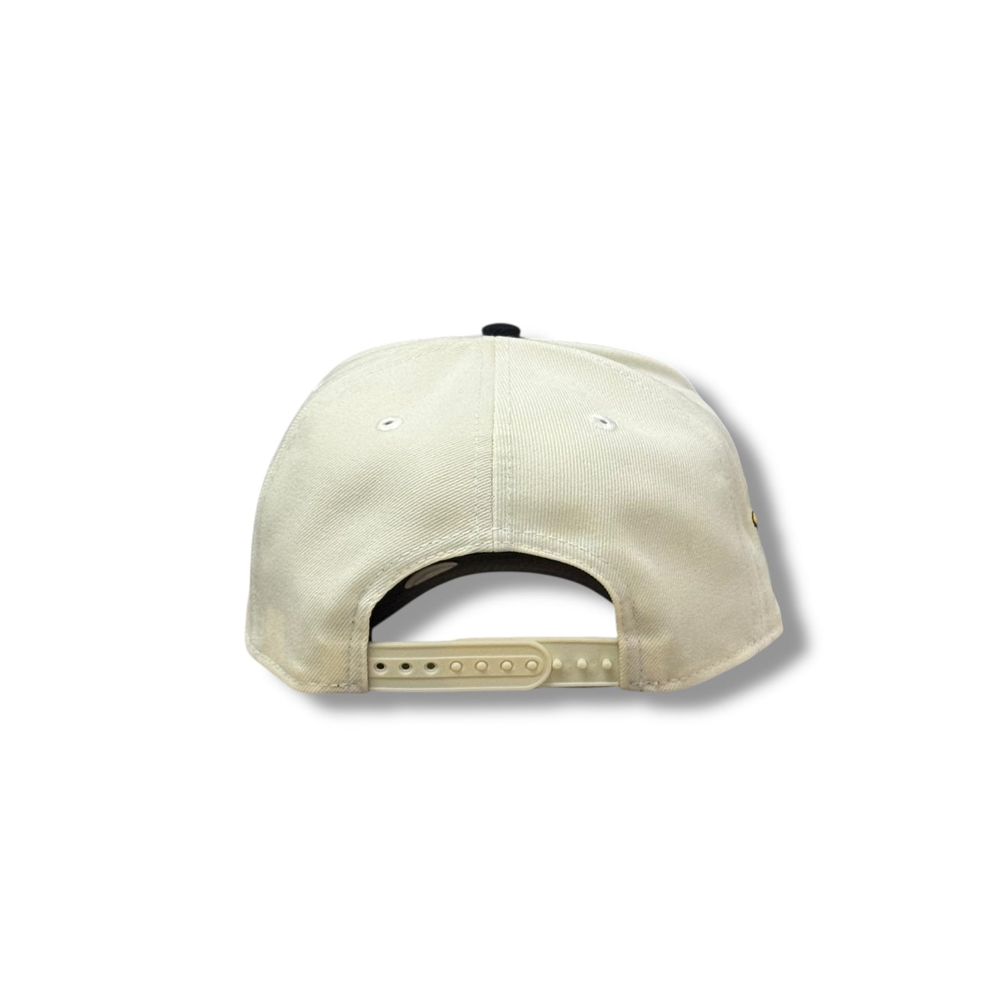 ATLANTA BRAVES 30 SEASON OFF WHITE A-FRAME AJUSTABLE