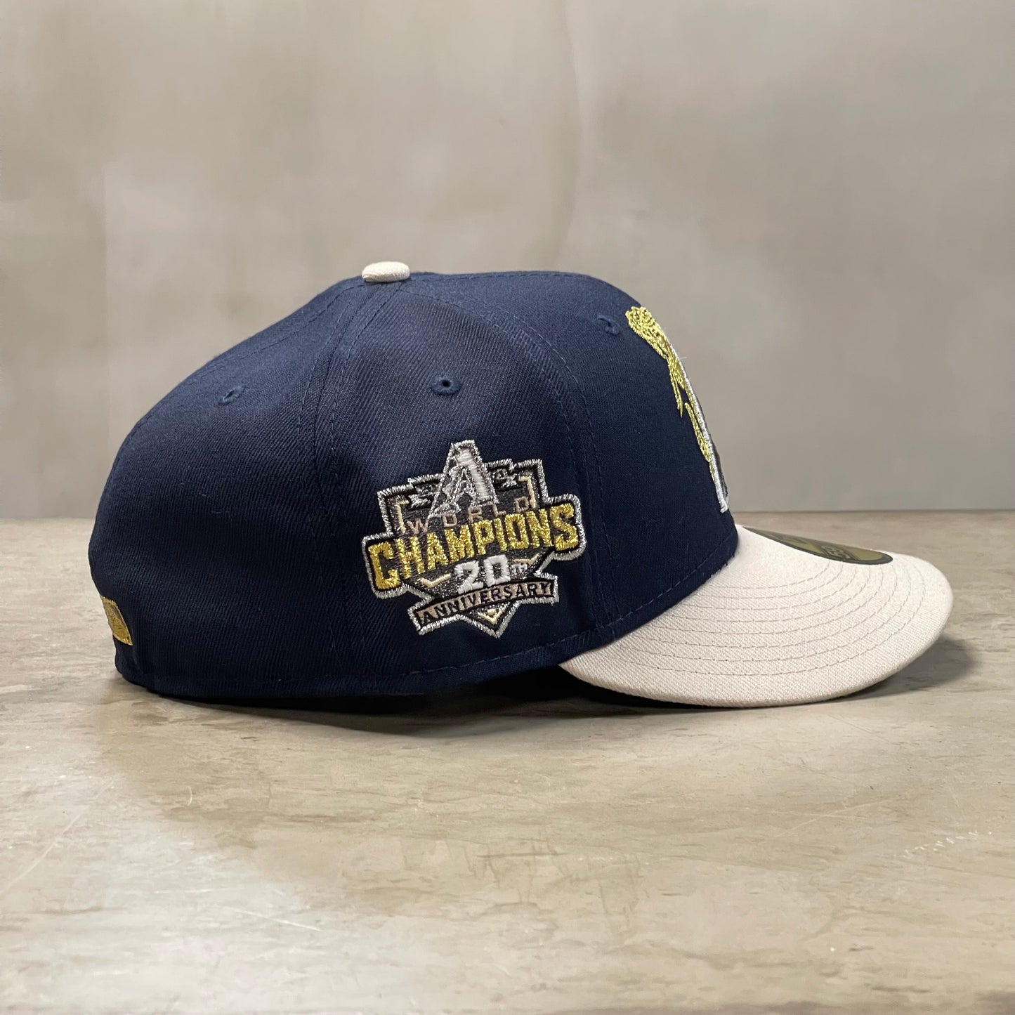 ARIZONA DIAMONDBACKS WORLD CHAMPIONS ANNIVERSARY EXCLUSIVA