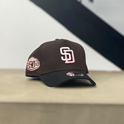SAN DIEGO PADRES 50 ANNIVERSARY A-FRAME AJUSTABLE