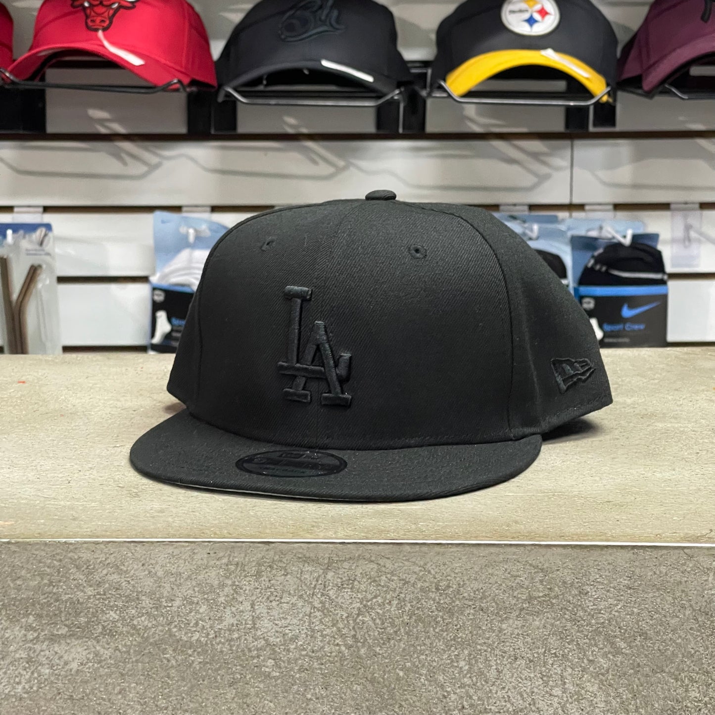 LOS ÁNGELES DODGERS BLACKOUT CLÁSICA AJUSTABLE