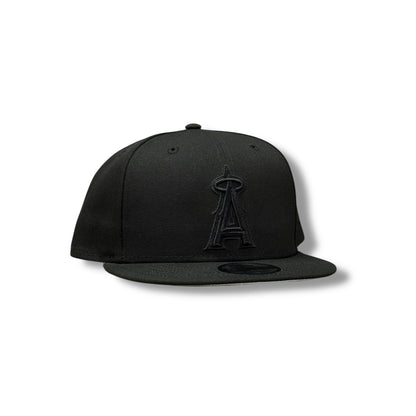 ANAHEIM ANGELS BLACKOUT CLÁSICA AJUSTABLE