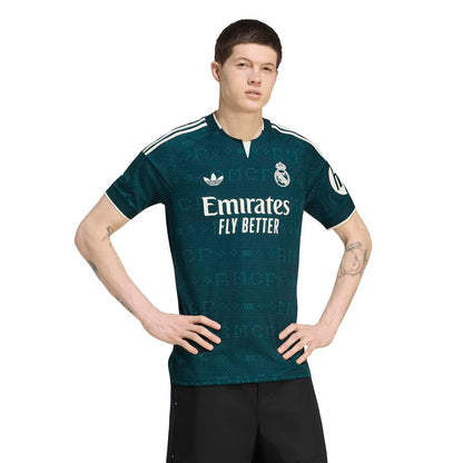 JERSEY REAL MADRID VISITANTE VERDE 2026-2027 VERSIÓN FAN