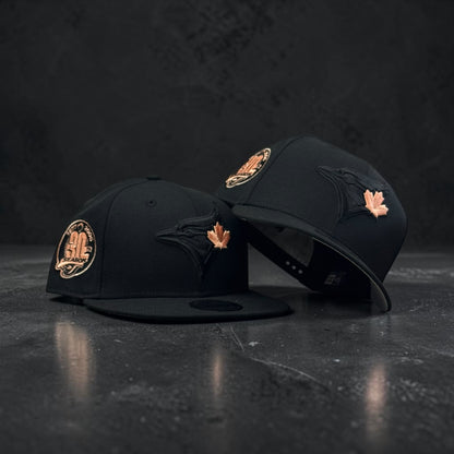 TORONTO BLUE JAYS BLACK BRONCE 30 ANNIVERSARY AJUSTABLE