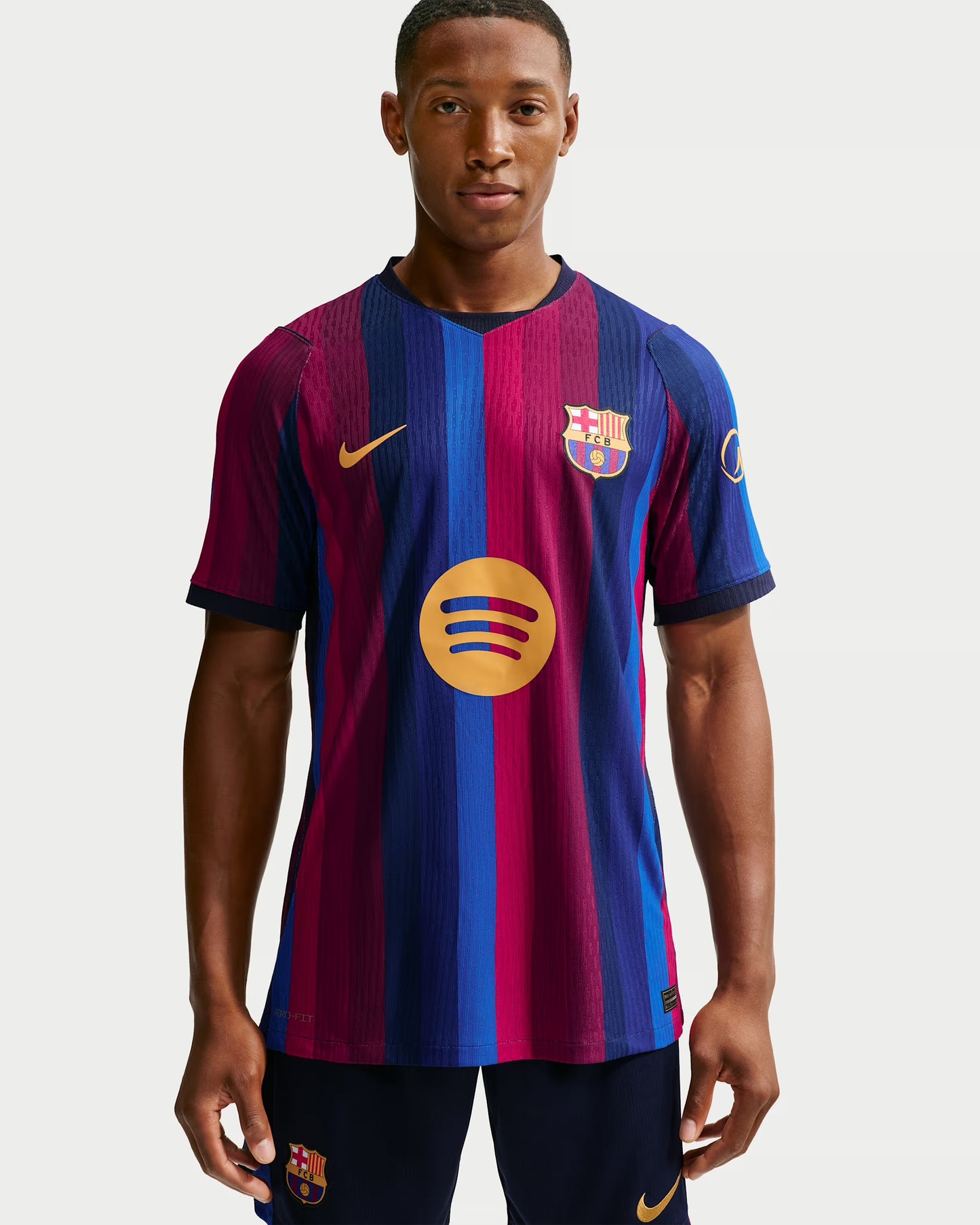 JERSEY FC BARCELONA LOCAL 2027 VERSIÓN FAN