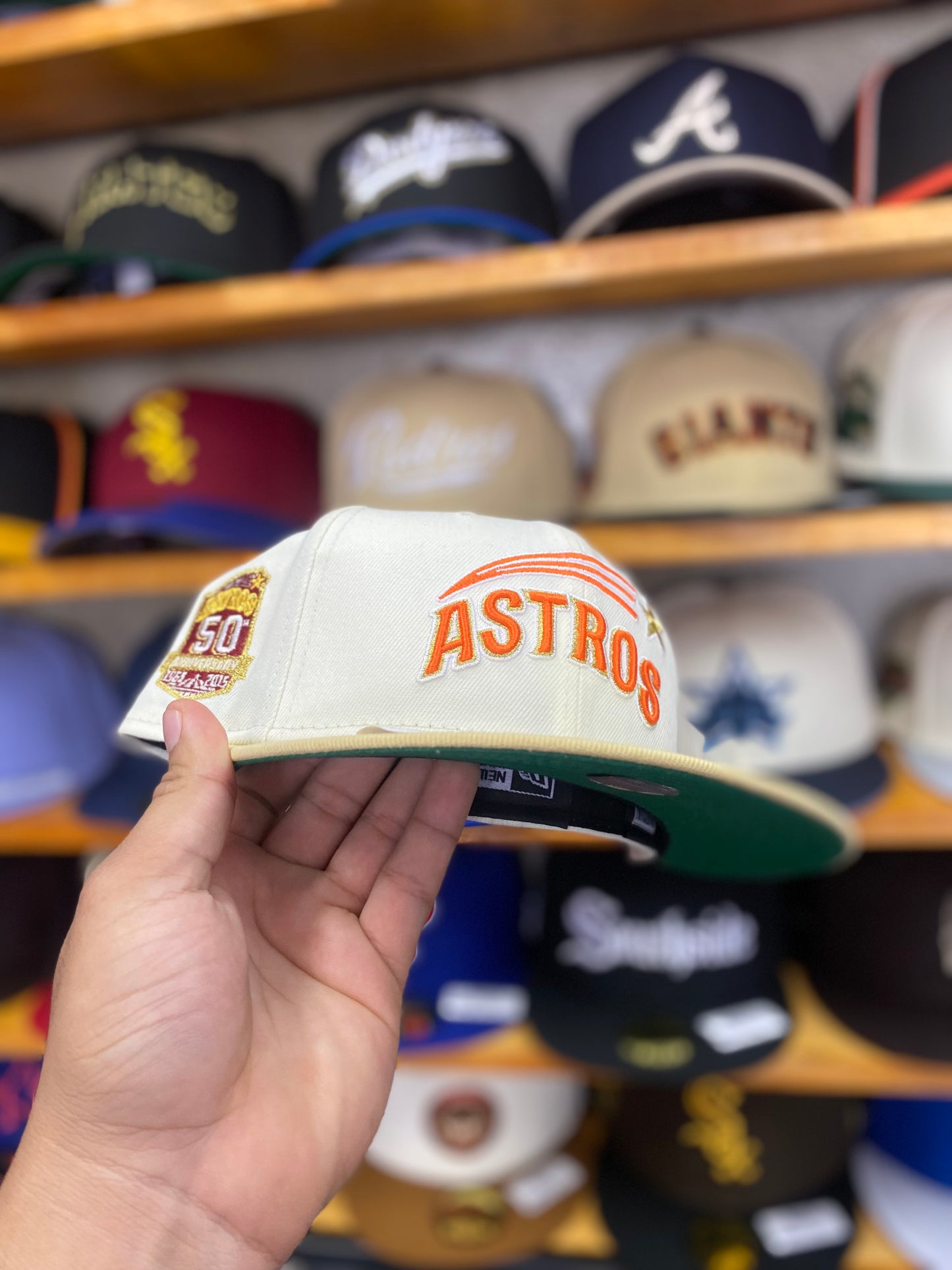ASTROS 50TH ANNIVERSARY EXCLUSIVA