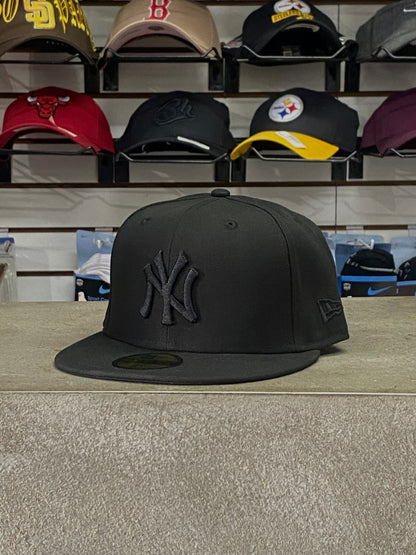 NEW YORK YANKEES BLACKOUT CLÁSICA