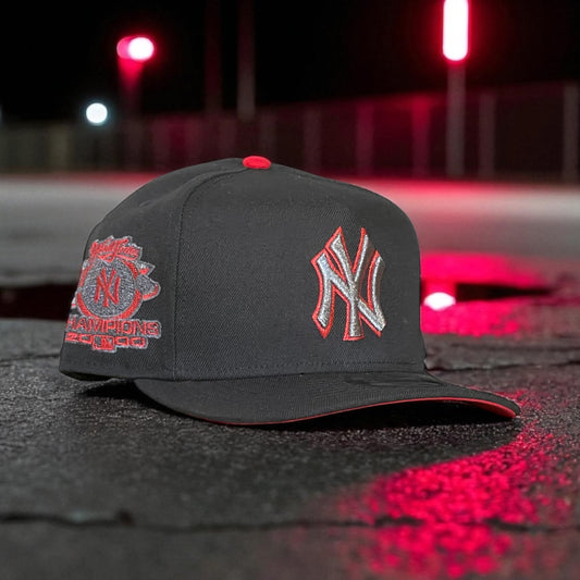 NEW YORK YANKEES 2000 WORLD SERIES CHAMPIONS AJUSTABLE
